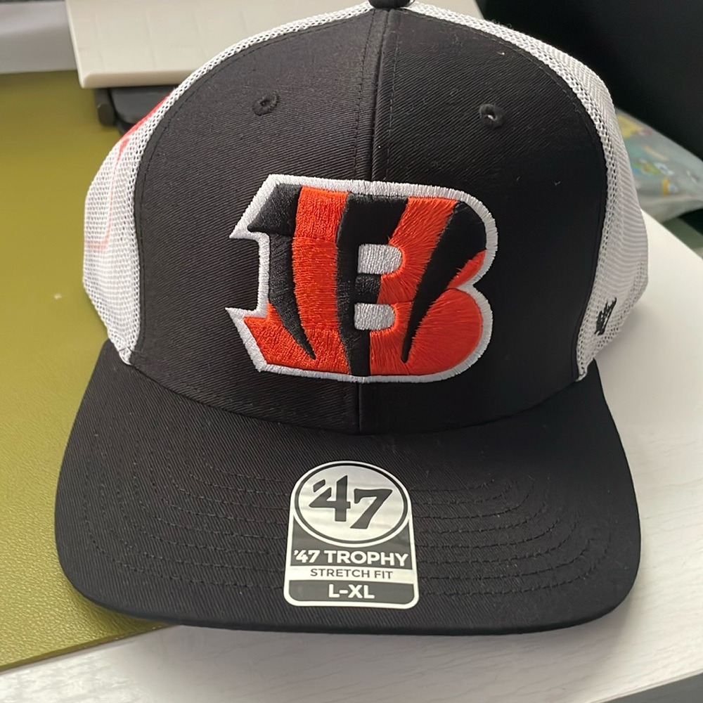 New Men’s 47 trophy hat Cincinnati Bengals NFL fade in L-XL